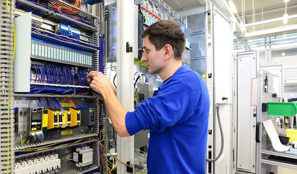 برنامه نویسی پی ال سی plc